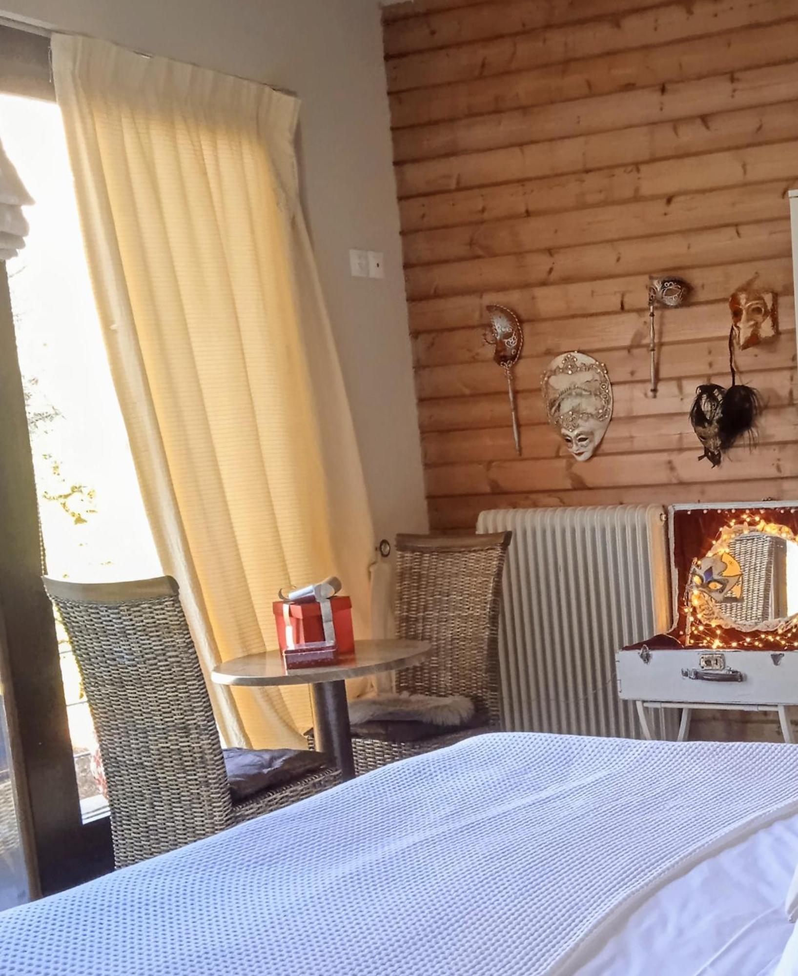 Enoro Hotel Pramanta Eksteriør billede